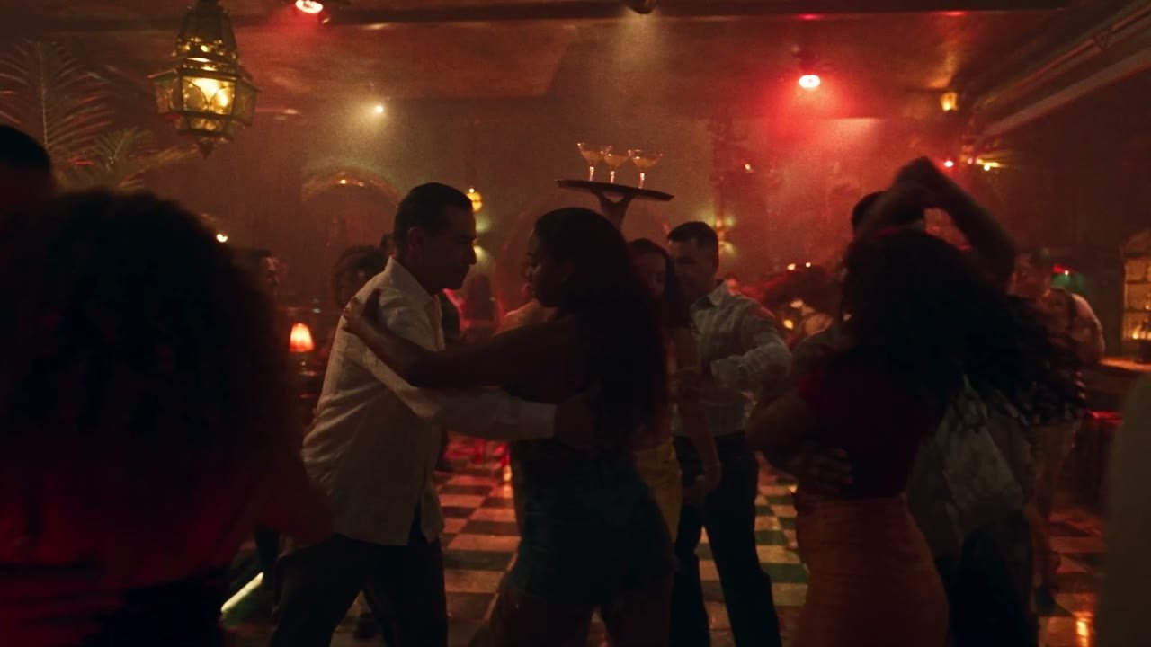 Fotograma de «Curador Club Social»